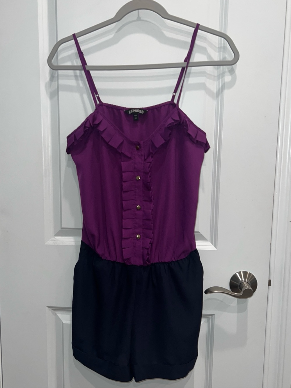 Express Women’s Purple Black Pleated Ruffle Front Sleeveless Romper Size Small